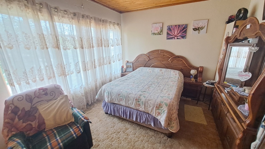 3 Bedroom Property for Sale in Uitsig Free State